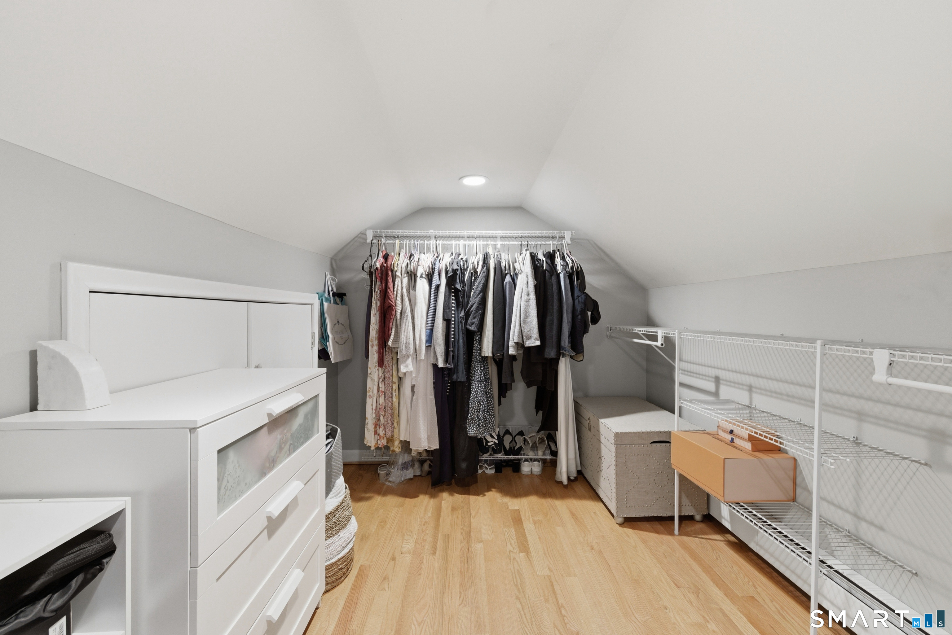 15 Edmund Place West Hartford CT 06119