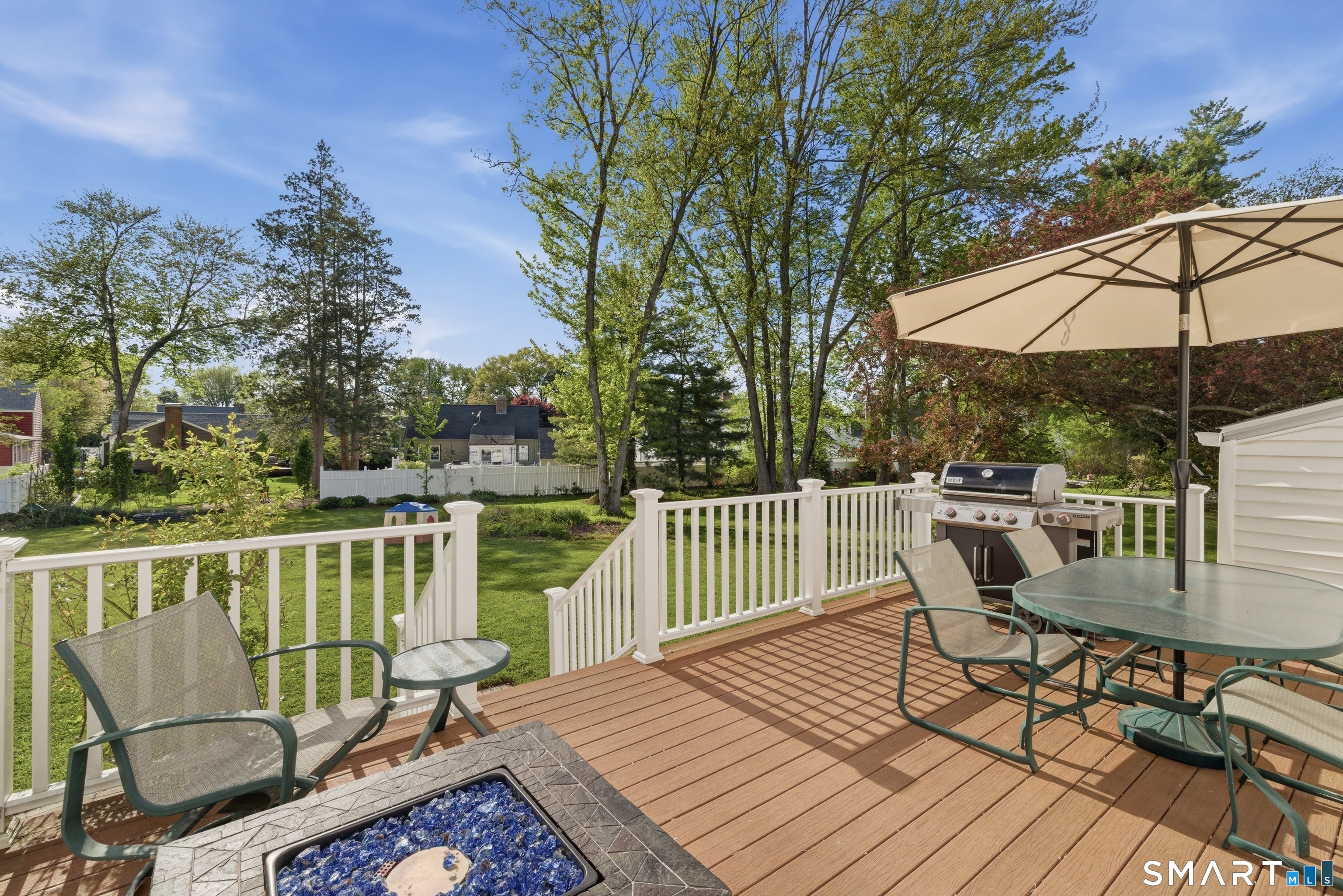 15 Edmund Place West Hartford CT 06119