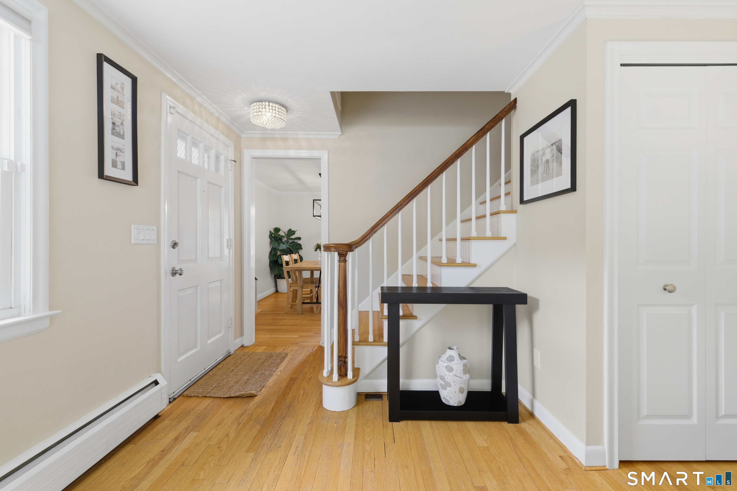 15 Edmund Place West Hartford CT 06119