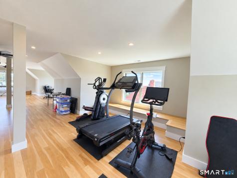 19 Wall Street Milford CT 06460