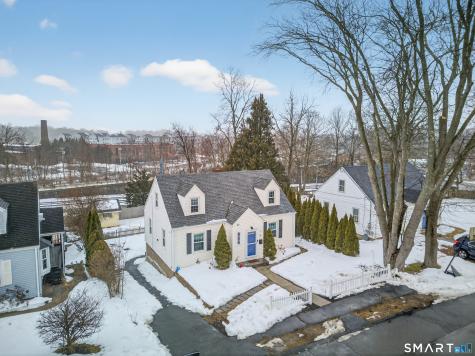 10 Hammer Place Branford CT 06405