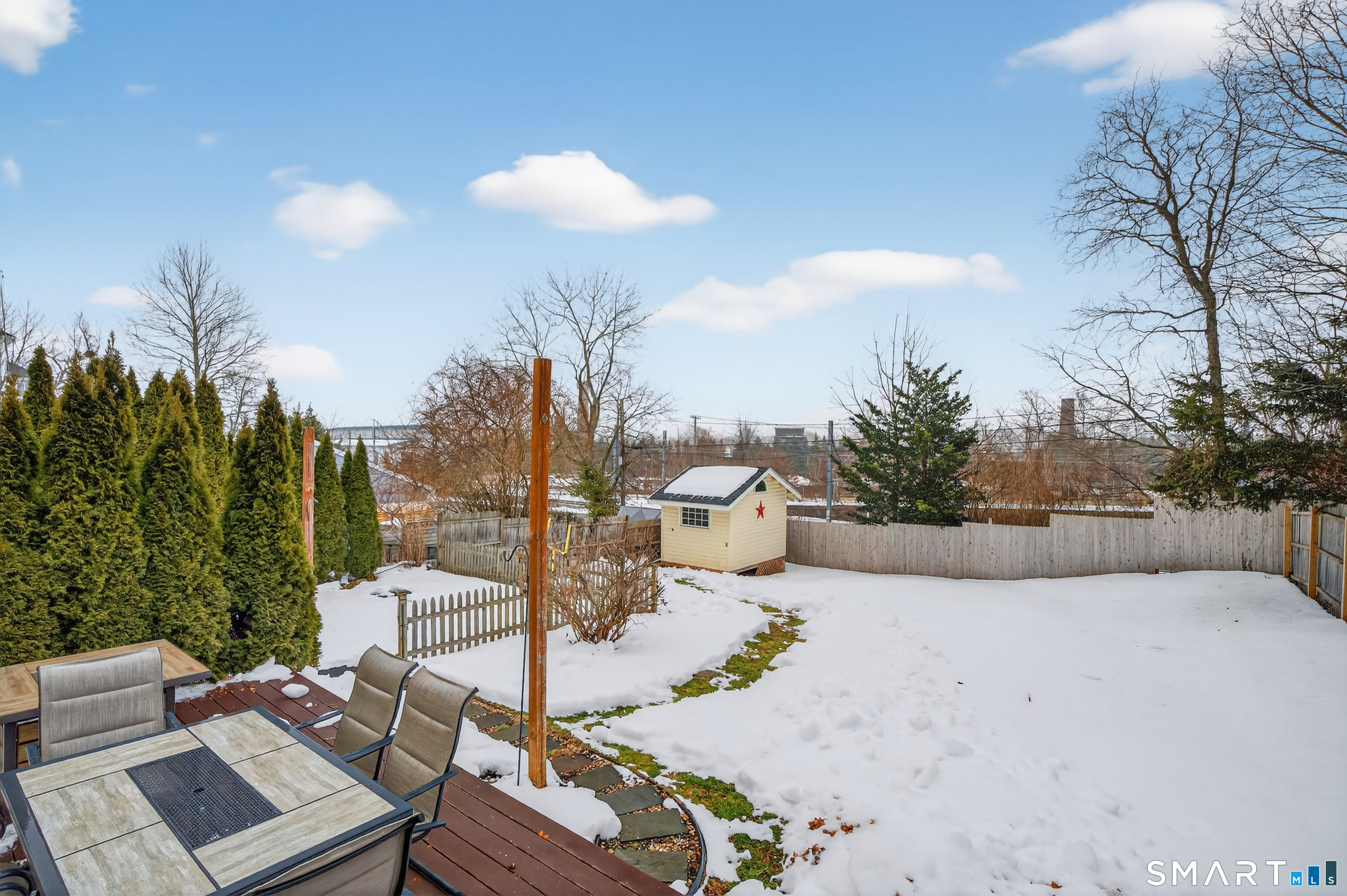 10 Hammer Place Branford CT 06405