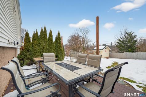 10 Hammer Place Branford CT 06405