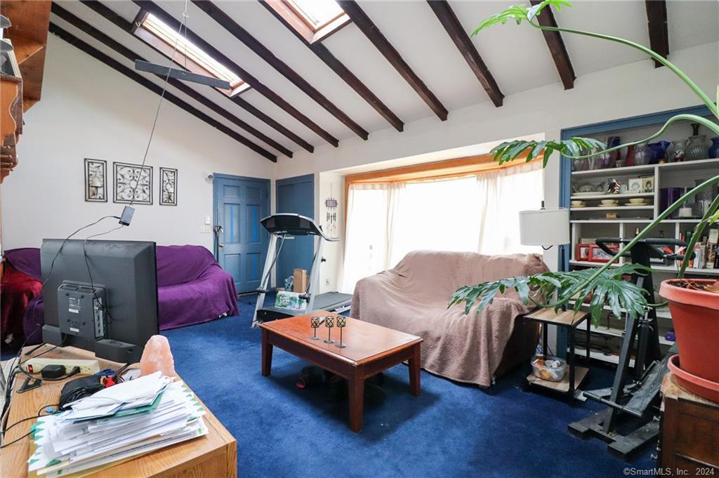 237 Elmwood Circle Cheshire CT 06410