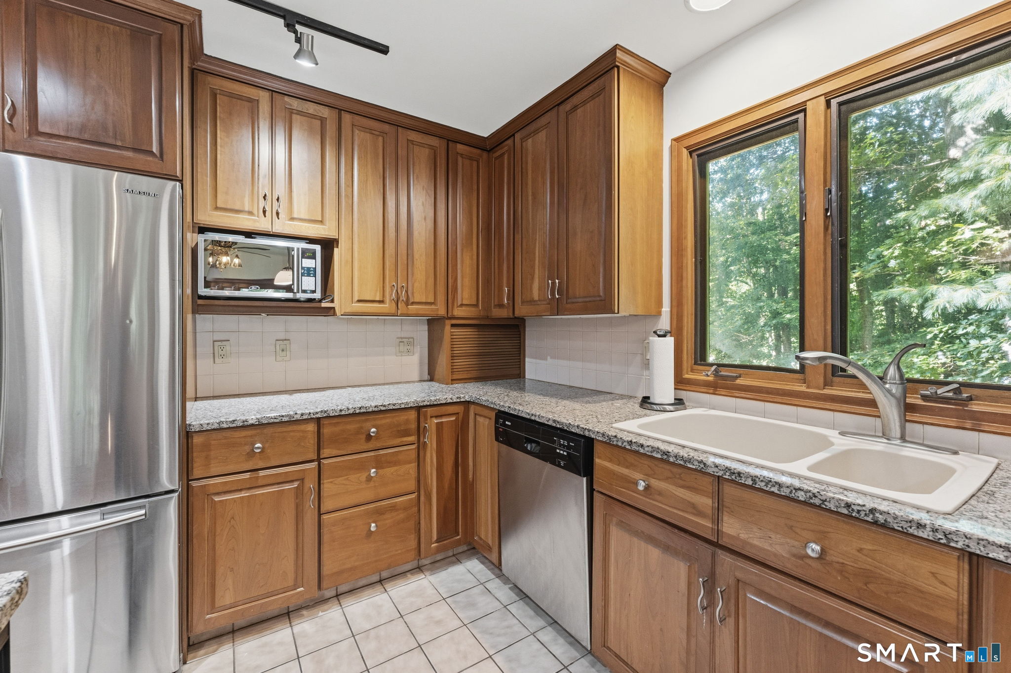 22 Devonshire Drive Ledyard CT 06335