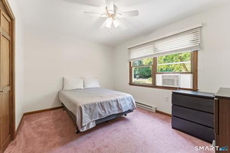 22 Devonshire Drive Ledyard CT 06335
