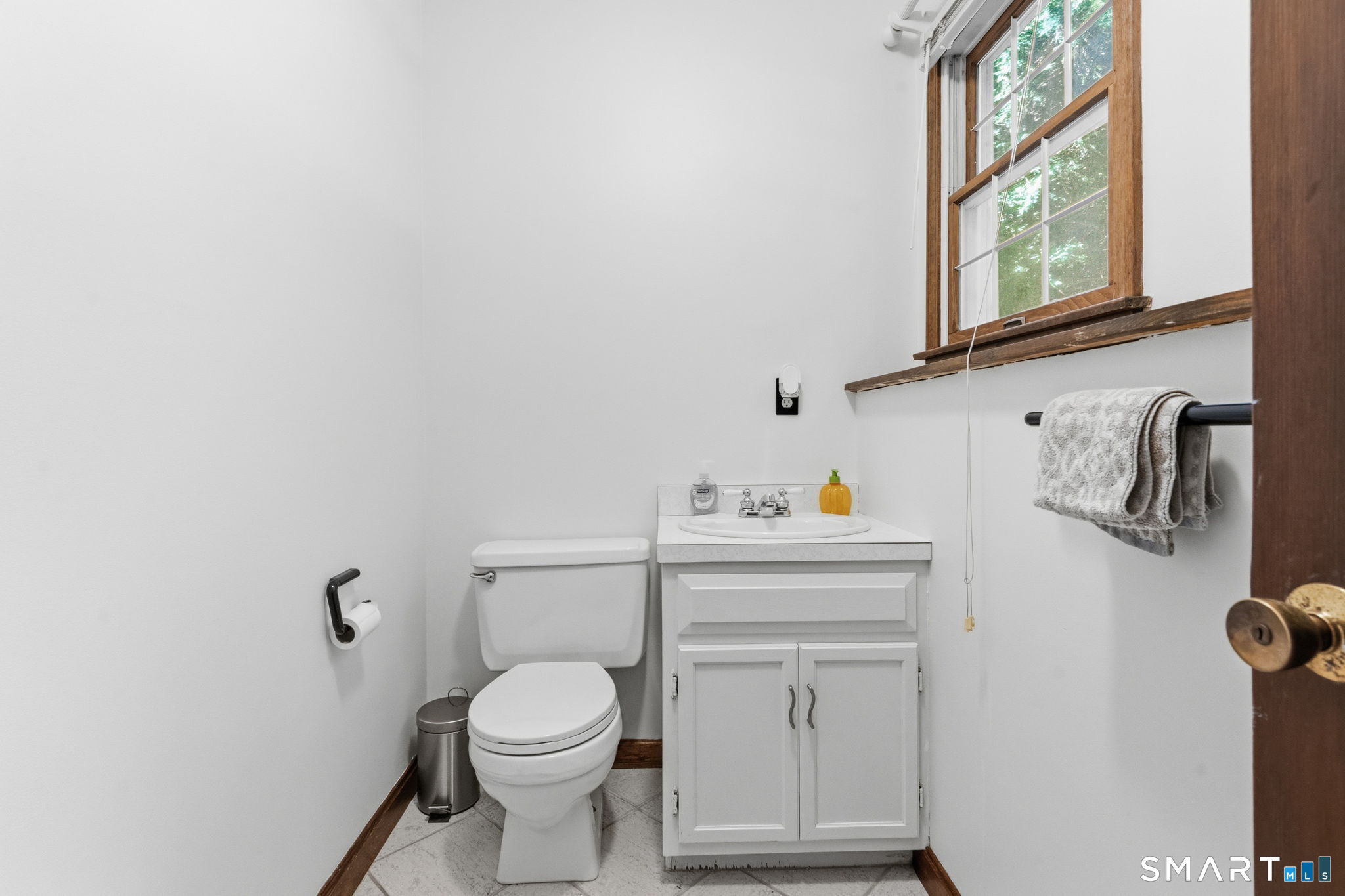 22 Devonshire Drive Ledyard CT 06335