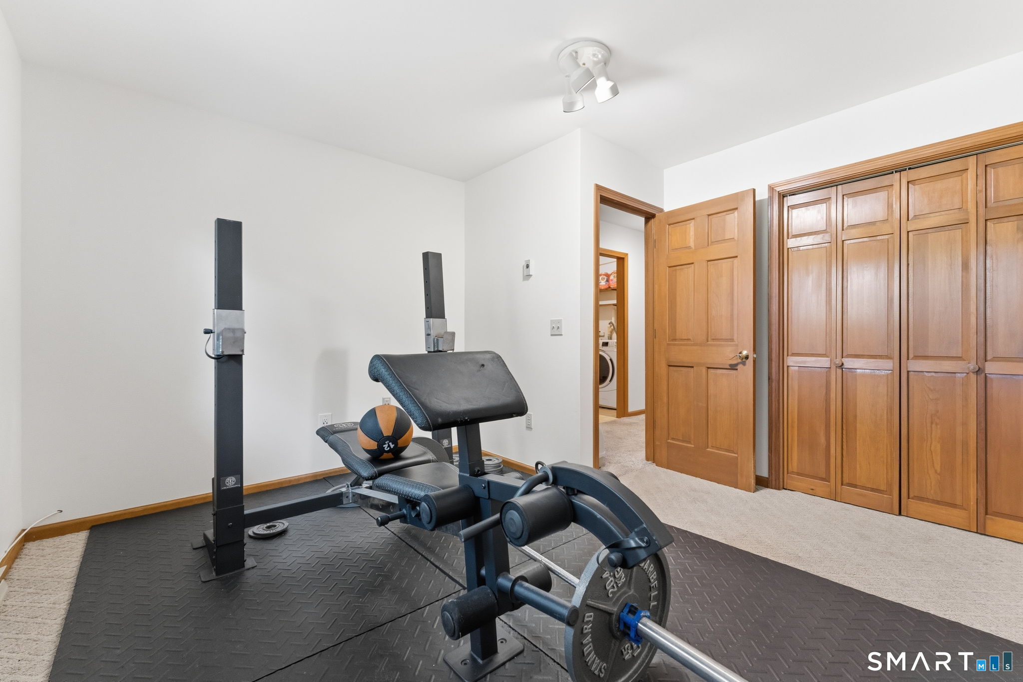 22 Devonshire Drive Ledyard CT 06335
