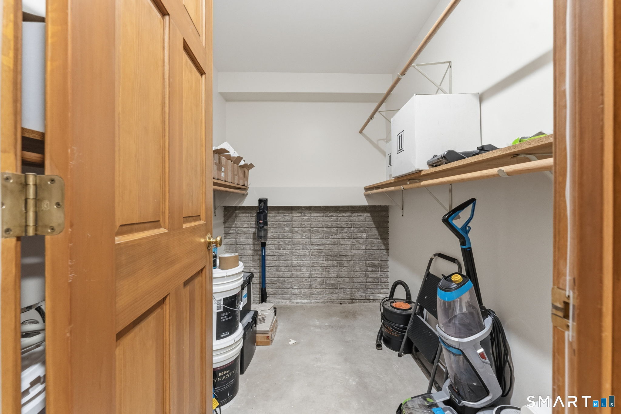 22 Devonshire Drive Ledyard CT 06335