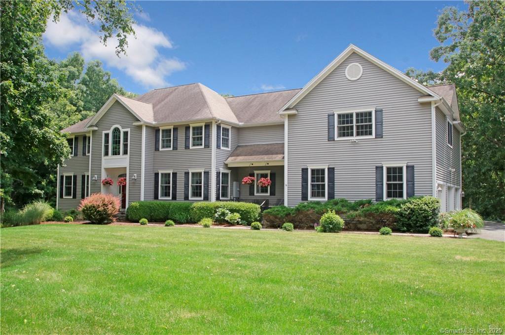 3 Nicoles Court Brookfield CT 06804