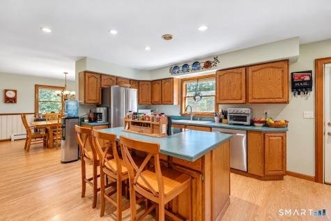 53 Ancient Highway Oxford CT 06478