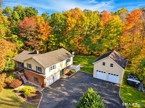 53 Ancient Highway Oxford CT 06478