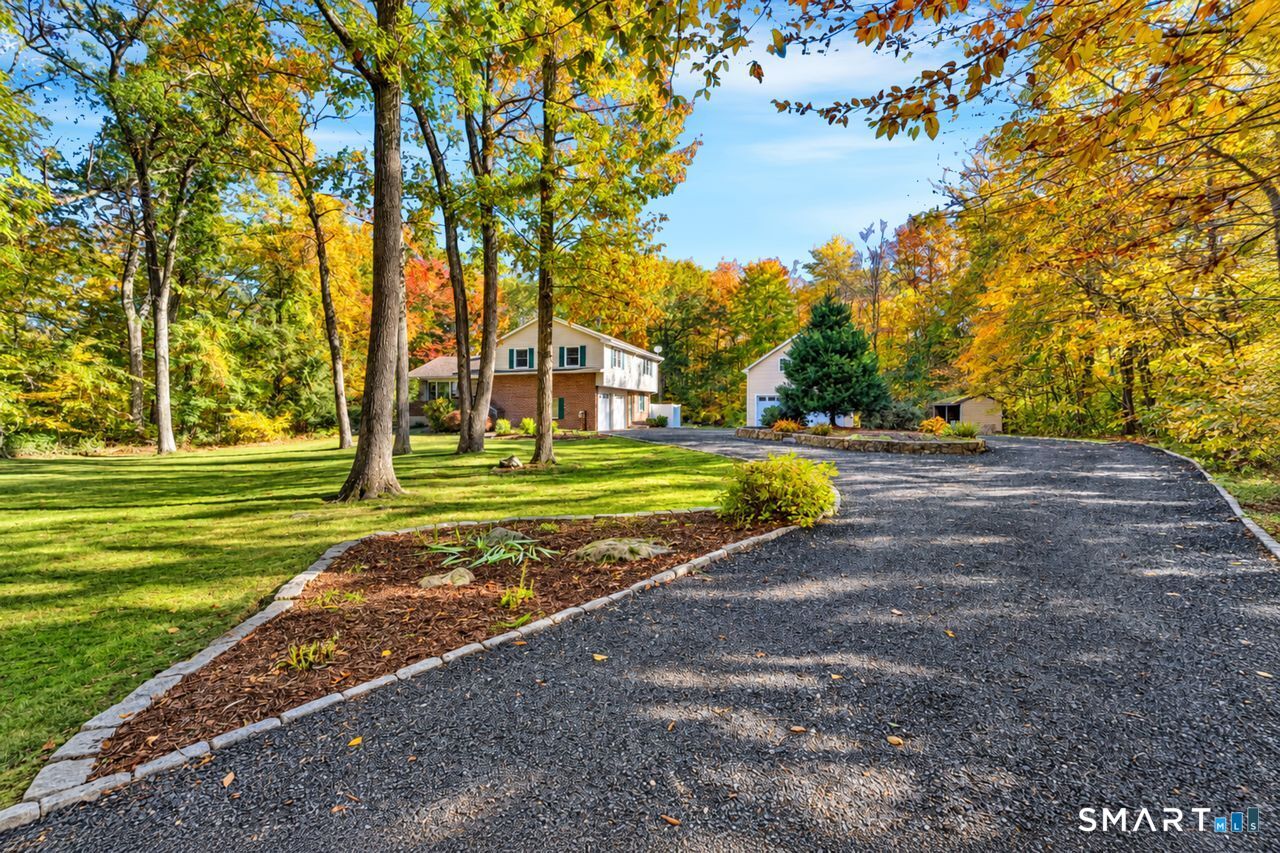 53 Ancient Highway Oxford CT 06478