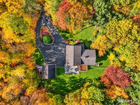 53 Ancient Highway Oxford CT 06478