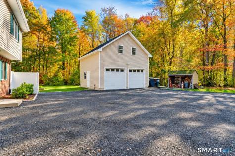 53 Ancient Highway Oxford CT 06478