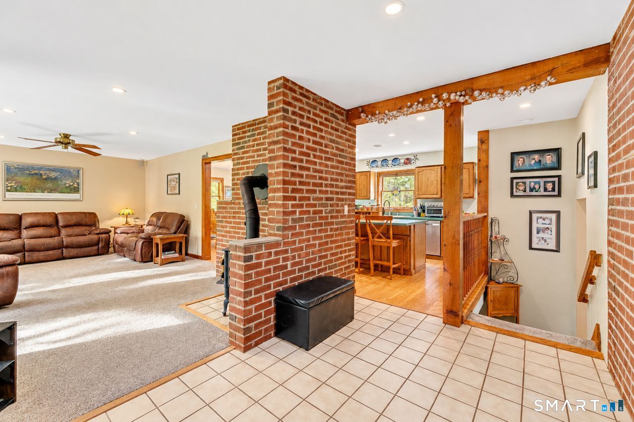 53 Ancient Highway Oxford CT 06478