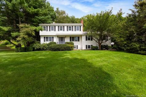 8 Flintlock Drive Danbury CT 06811