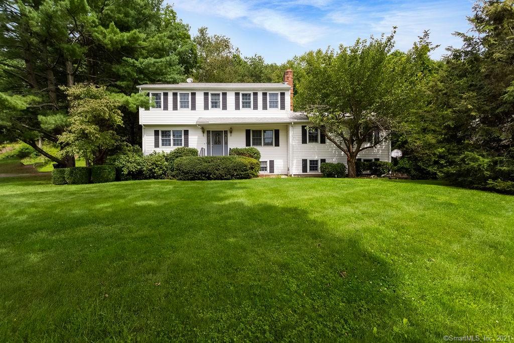 8 Flintlock Drive Danbury CT 06811