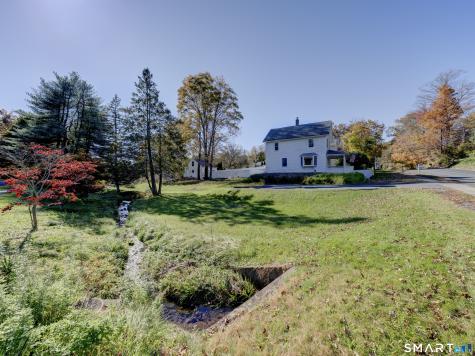 135 Wallingford Road Cheshire CT 06410