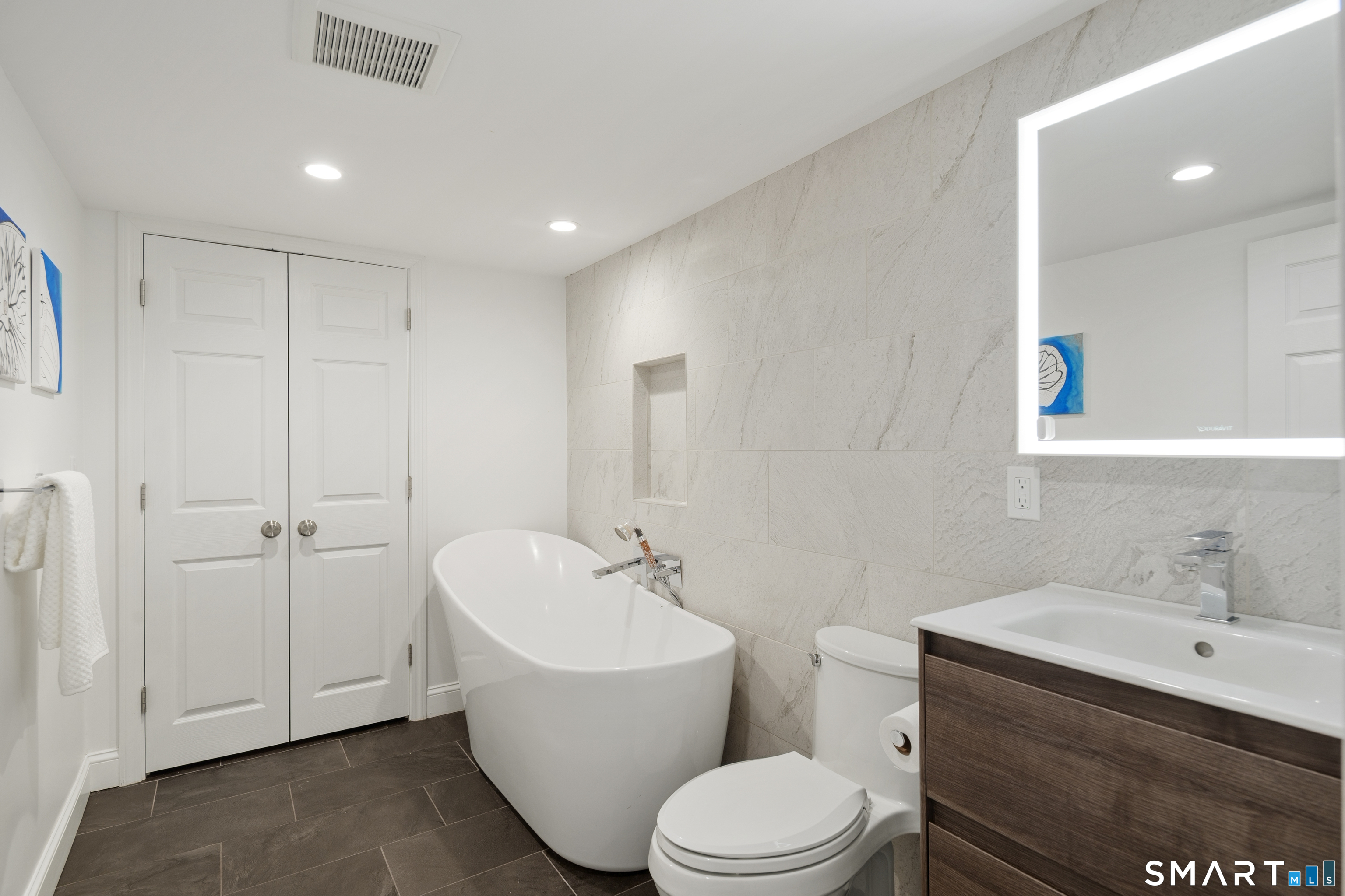 761 New Norwalk Road New Canaan CT 06840