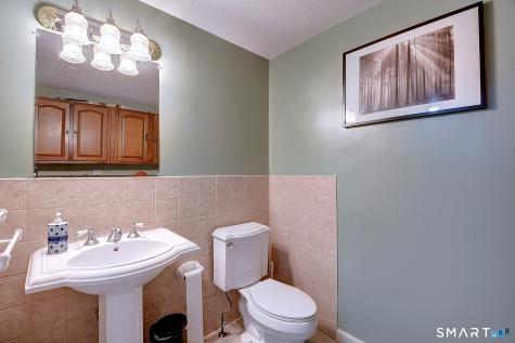 132 Woodfield Crossing Rocky Hill CT 06067