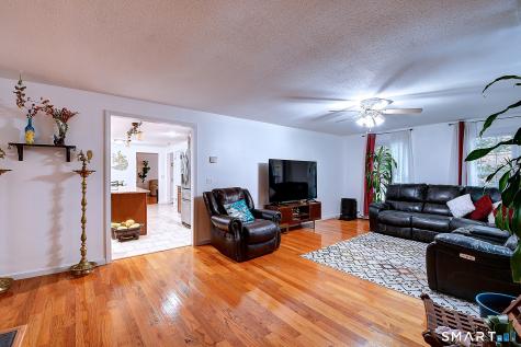 132 Woodfield Crossing Rocky Hill CT 06067