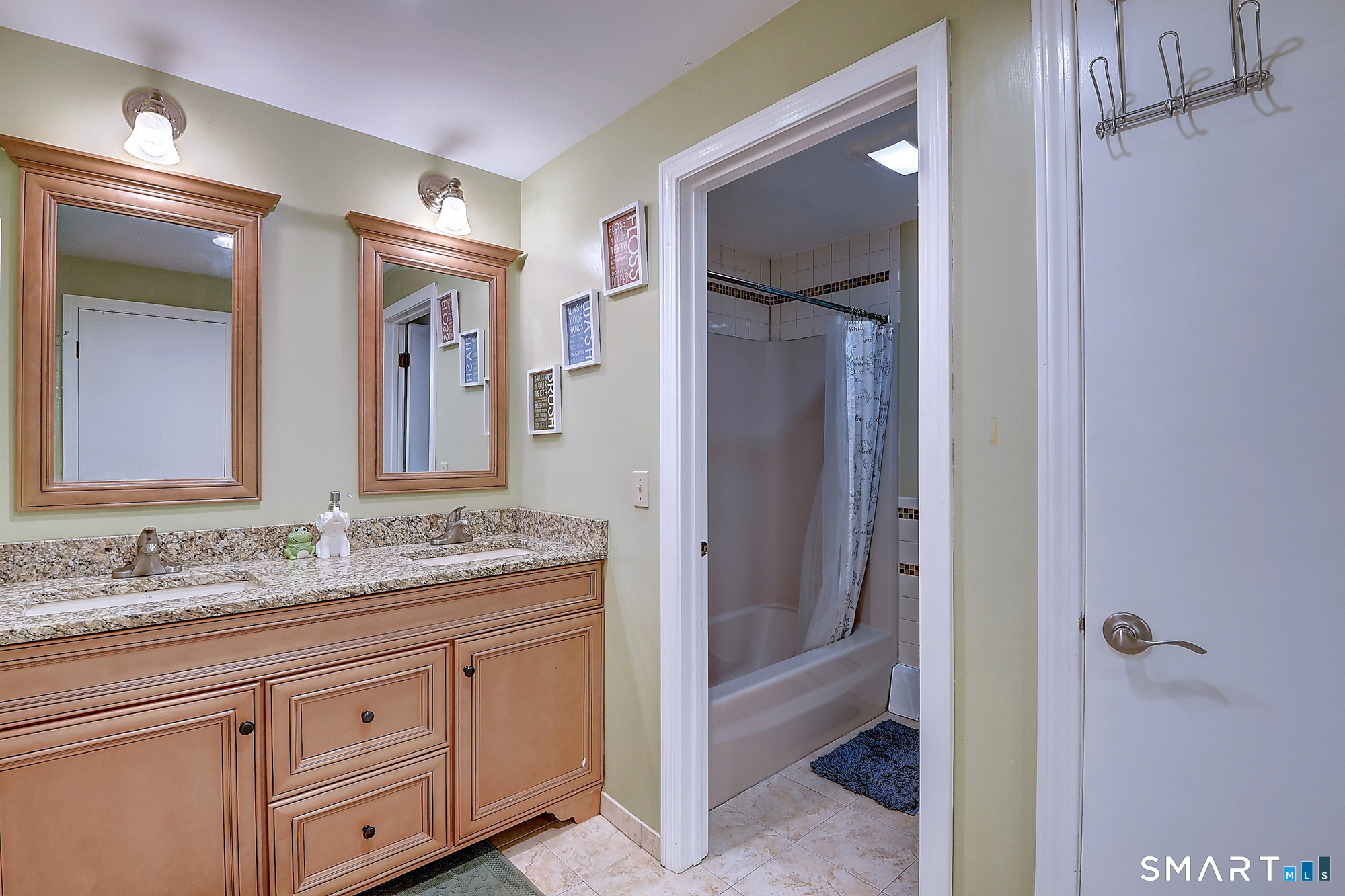 132 Woodfield Crossing Rocky Hill CT 06067