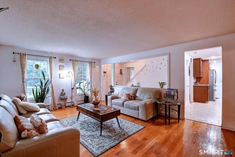 132 Woodfield Crossing Rocky Hill CT 06067