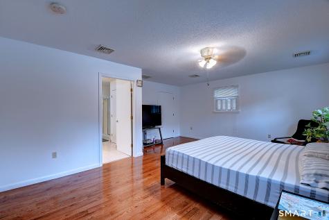 132 Woodfield Crossing Rocky Hill CT 06067
