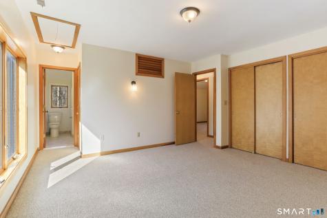 68 Tawney Drive Bethany CT 06524