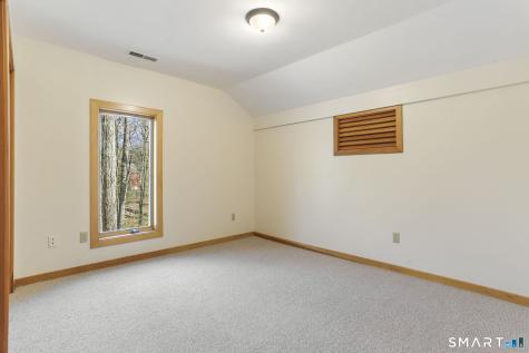 68 Tawney Drive Bethany CT 06524