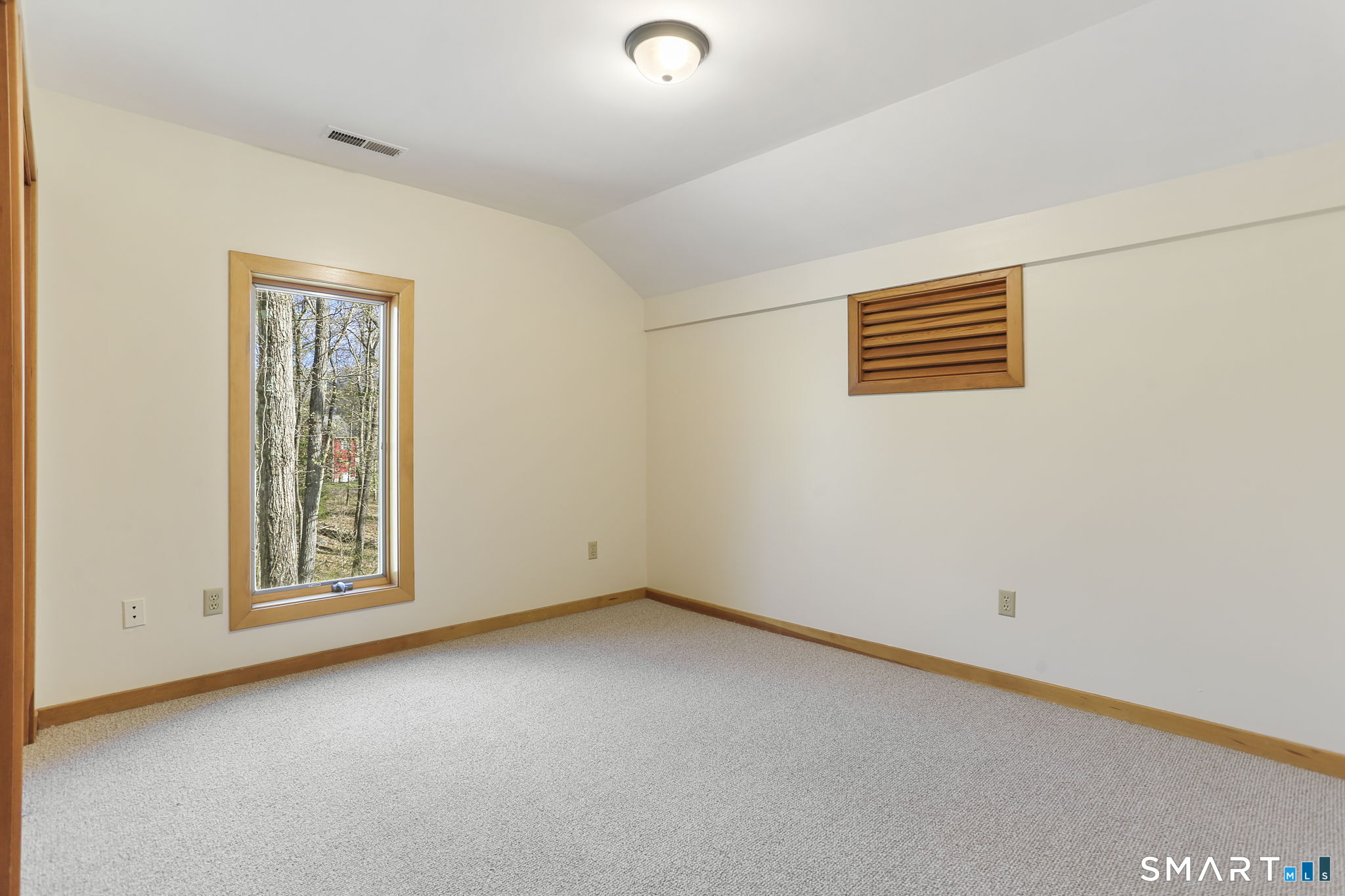 68 Tawney Drive Bethany CT 06524