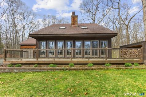 68 Tawney Drive Bethany CT 06524