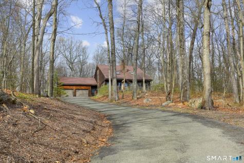 68 Tawney Drive Bethany CT 06524