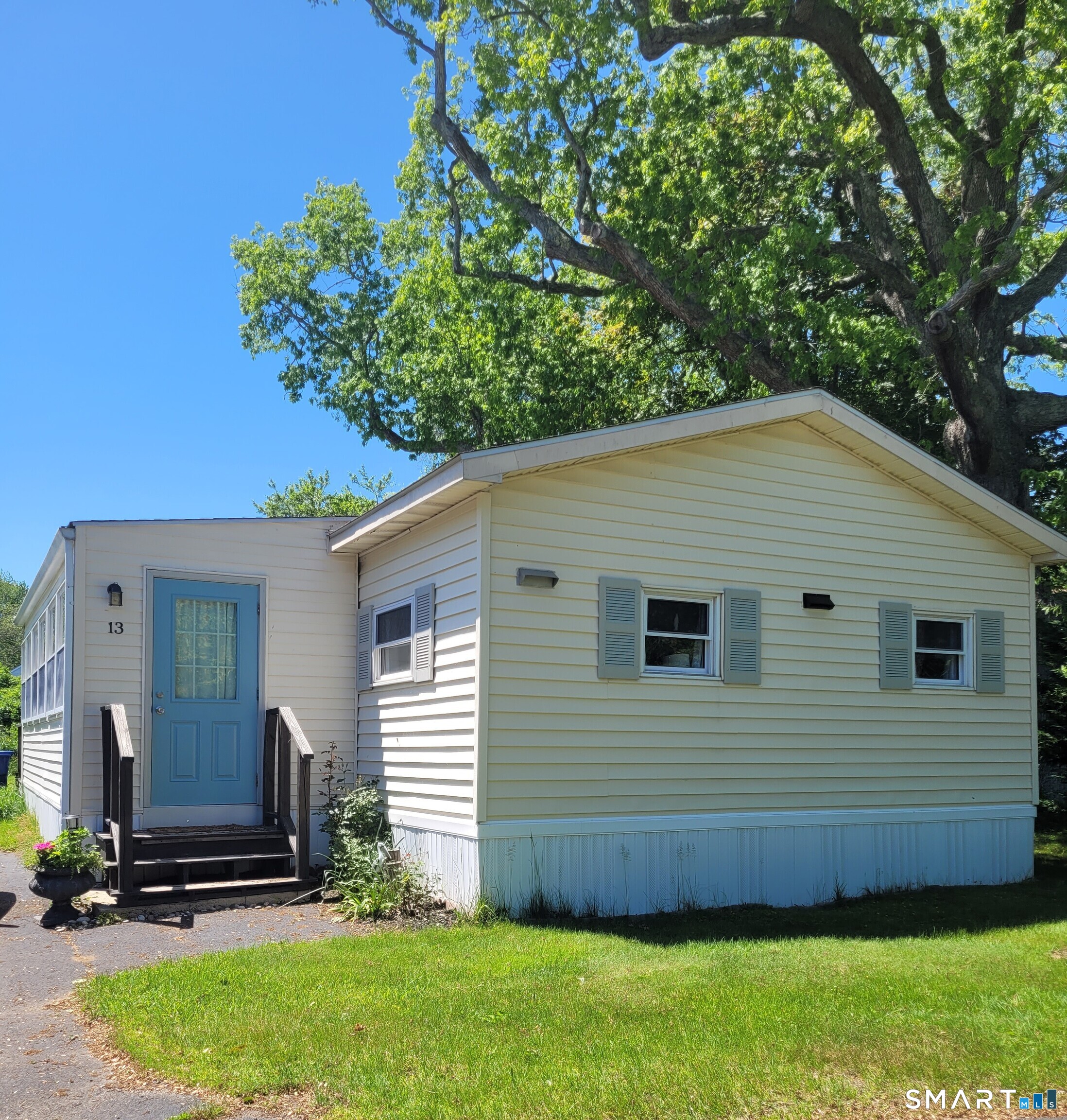 13 Green Acres Park Drive Westbrook CT 06498