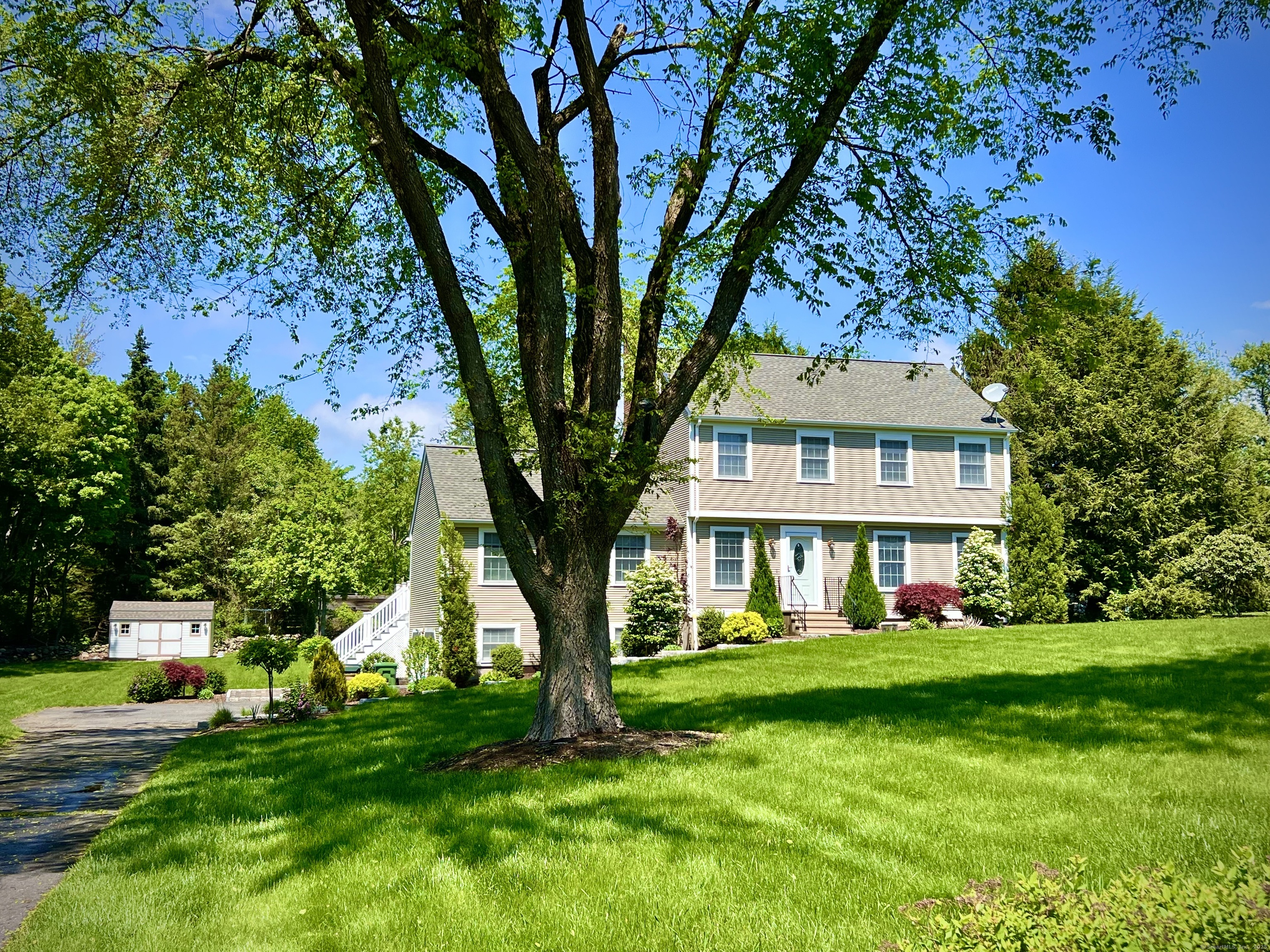 12 Platt Drive Prospect CT 06712
