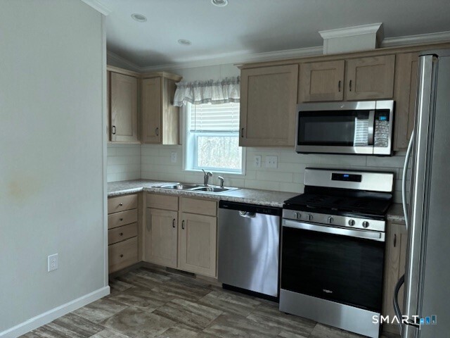 7 Breezy Lane Milford CT 06460
