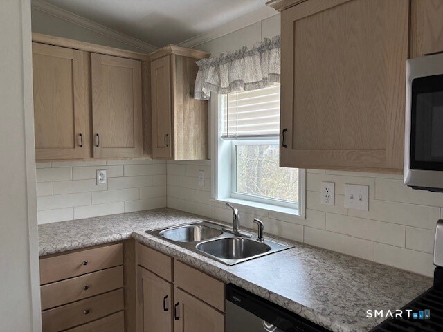7 Breezy Lane Milford CT 06460