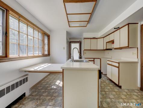 176 Stearns Street Bristol CT 06010