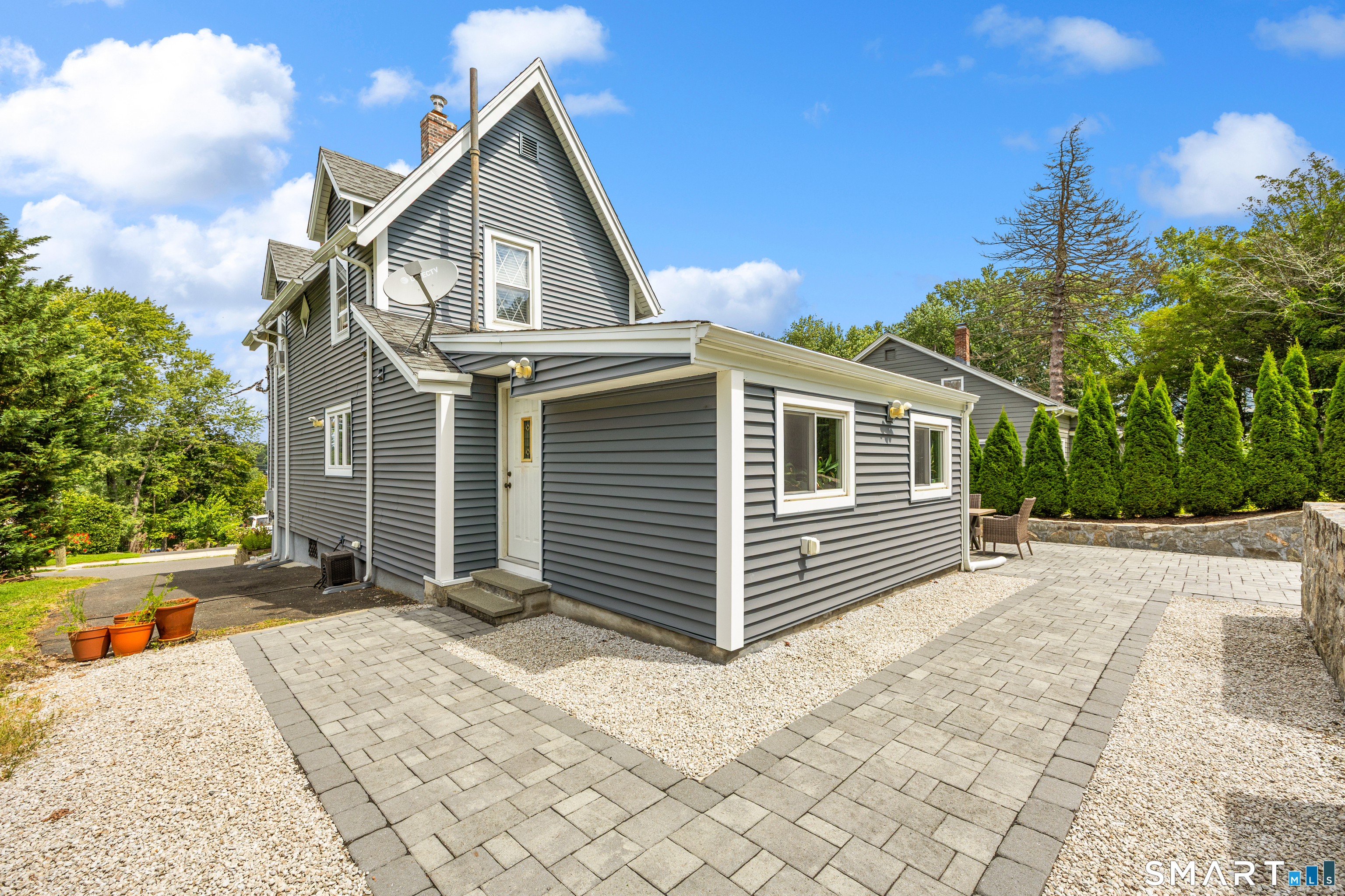 26 Buckingham Street Bristol CT 06010