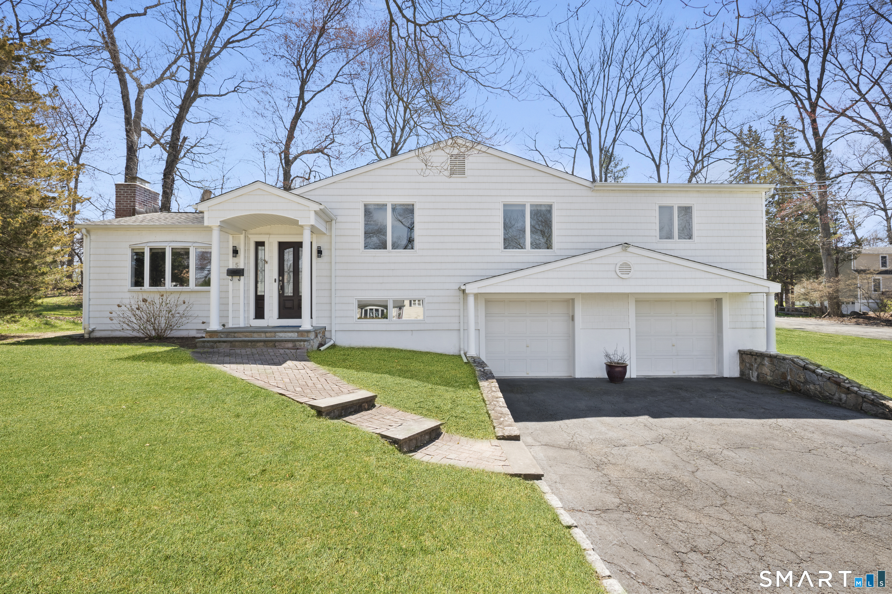 5 Brighton Place Stamford CT 06902