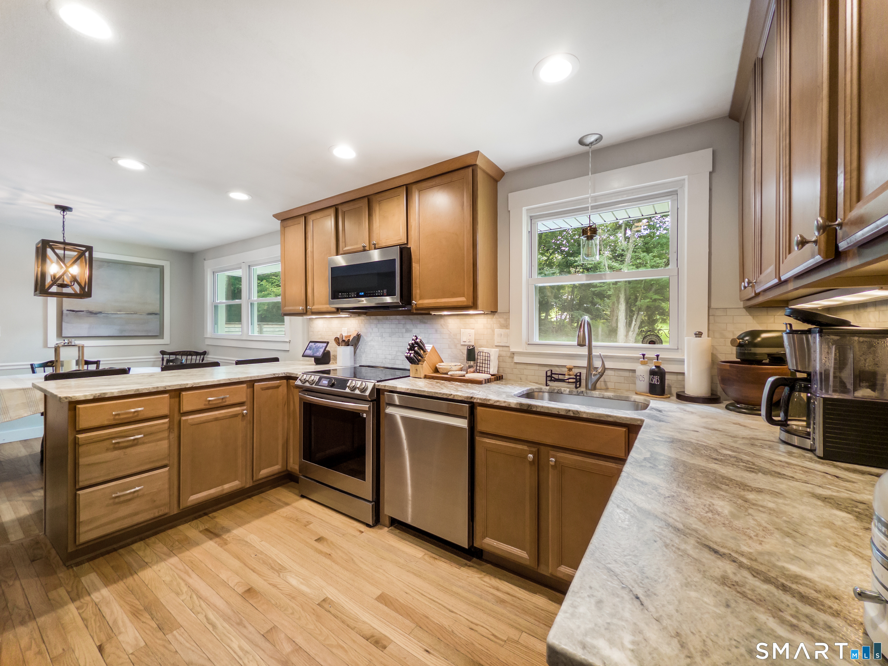 18 Carlen Drive North Branford CT 06472