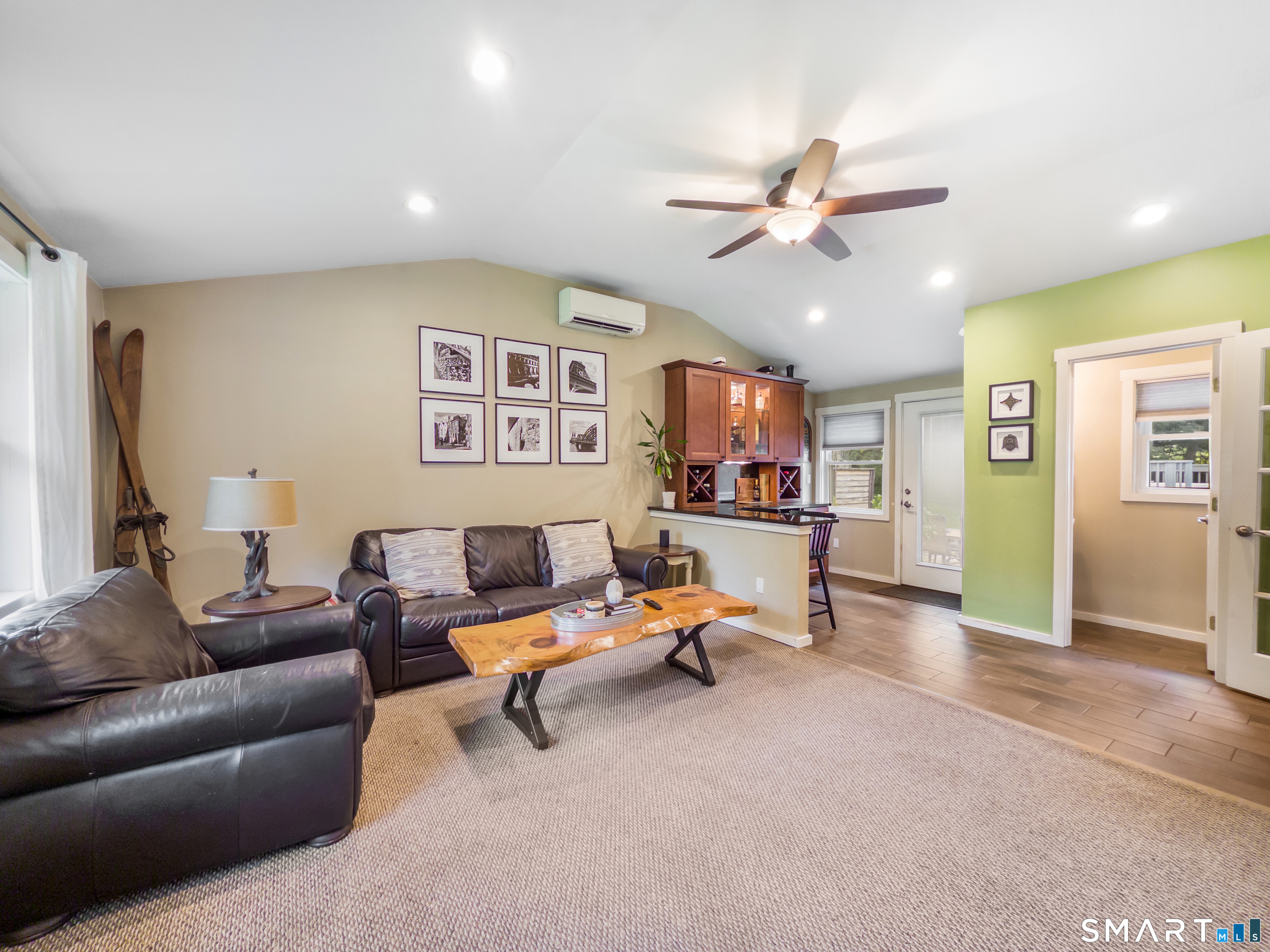 18 Carlen Drive North Branford CT 06472