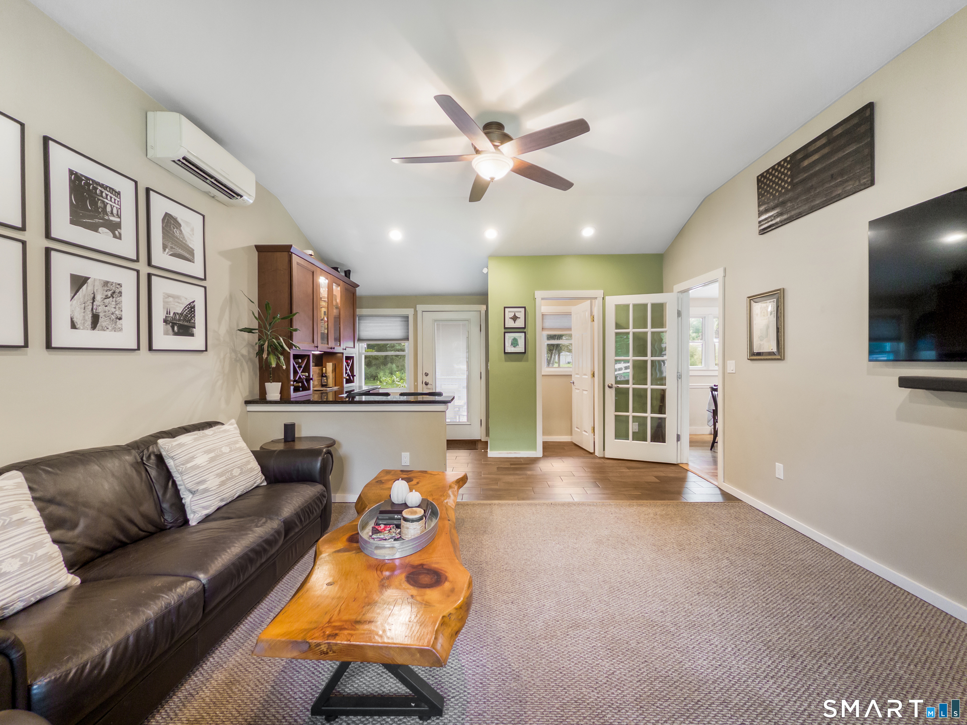 18 Carlen Drive North Branford CT 06472