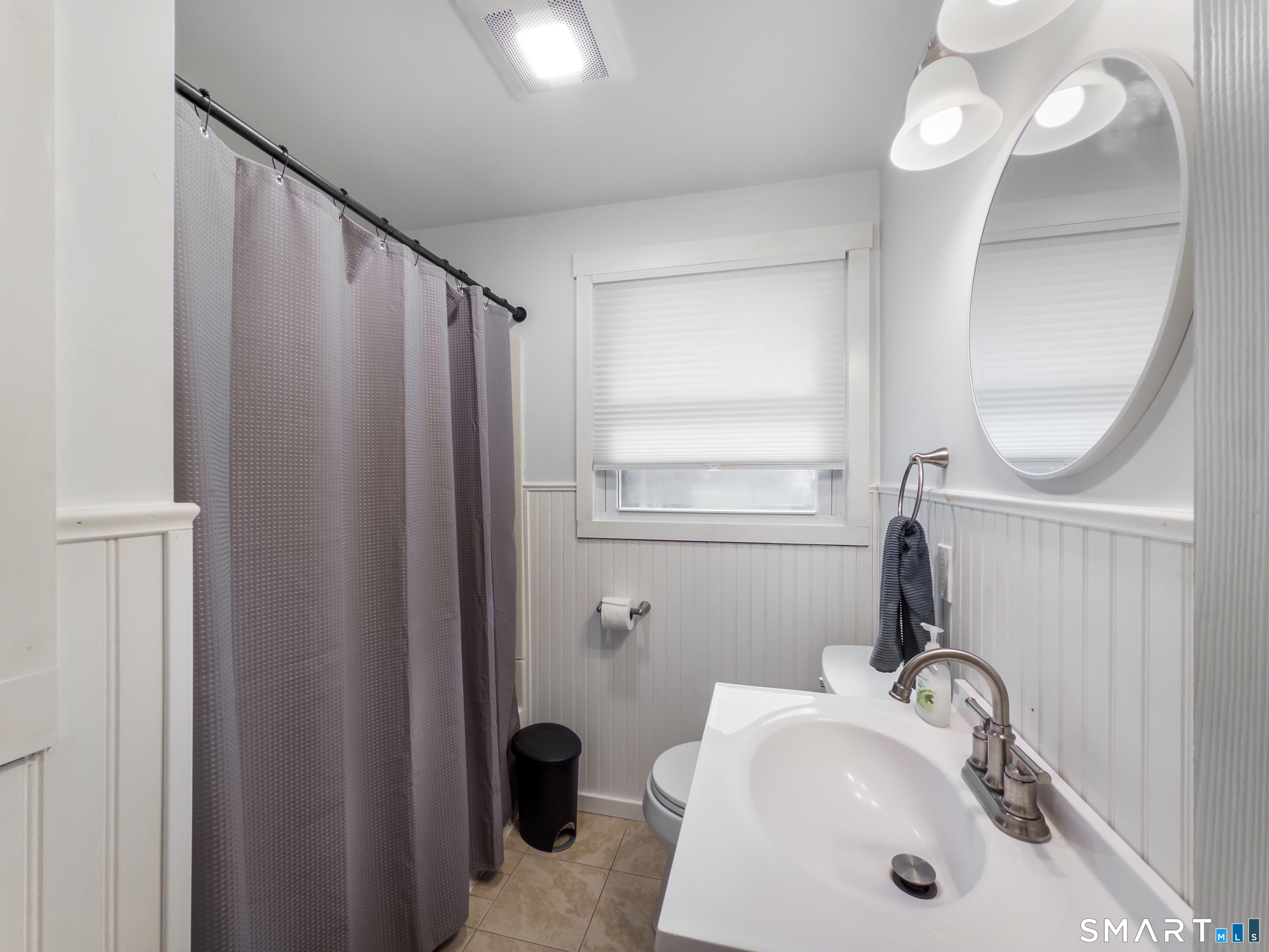 18 Carlen Drive North Branford CT 06472