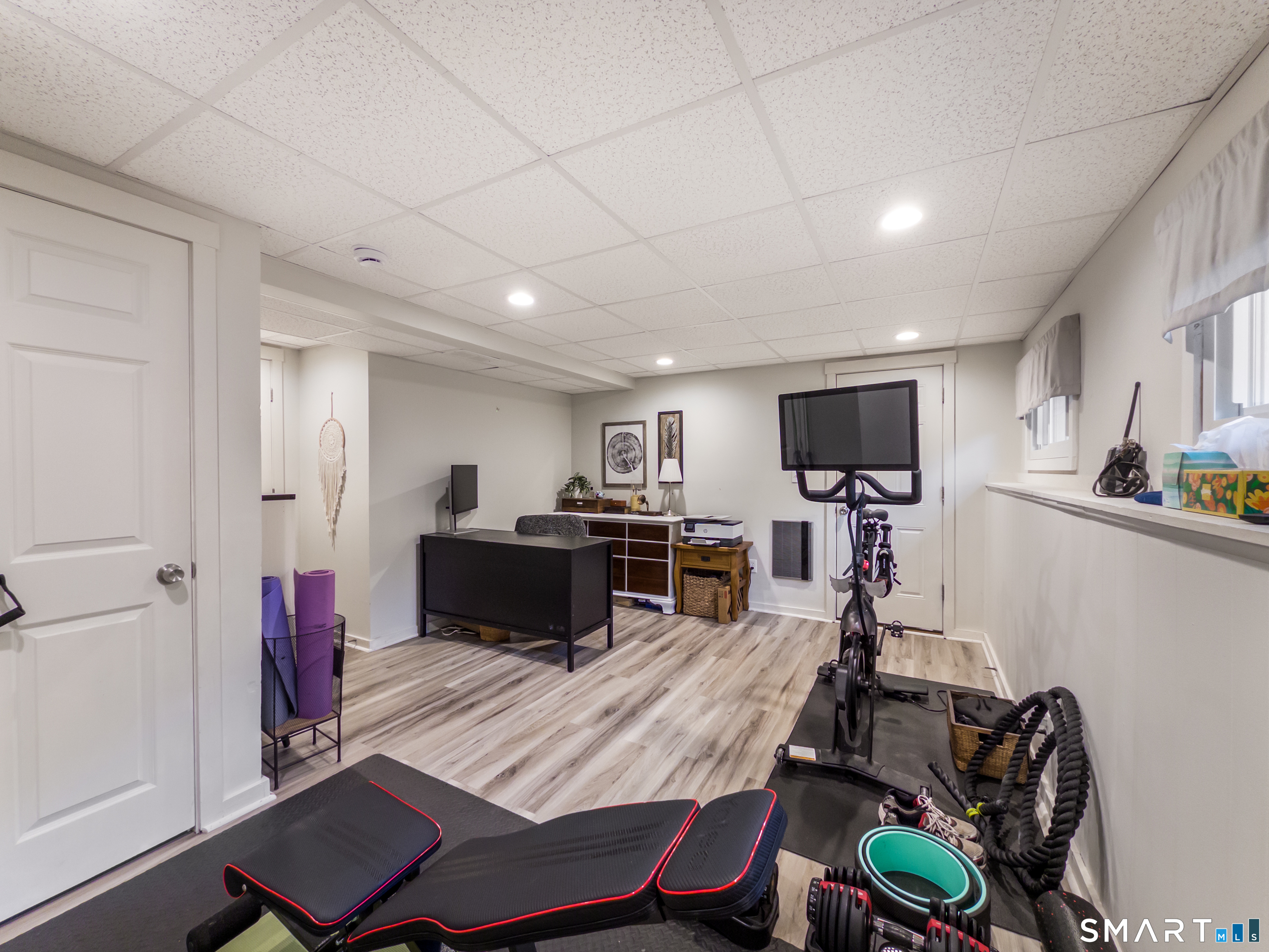 18 Carlen Drive North Branford CT 06472