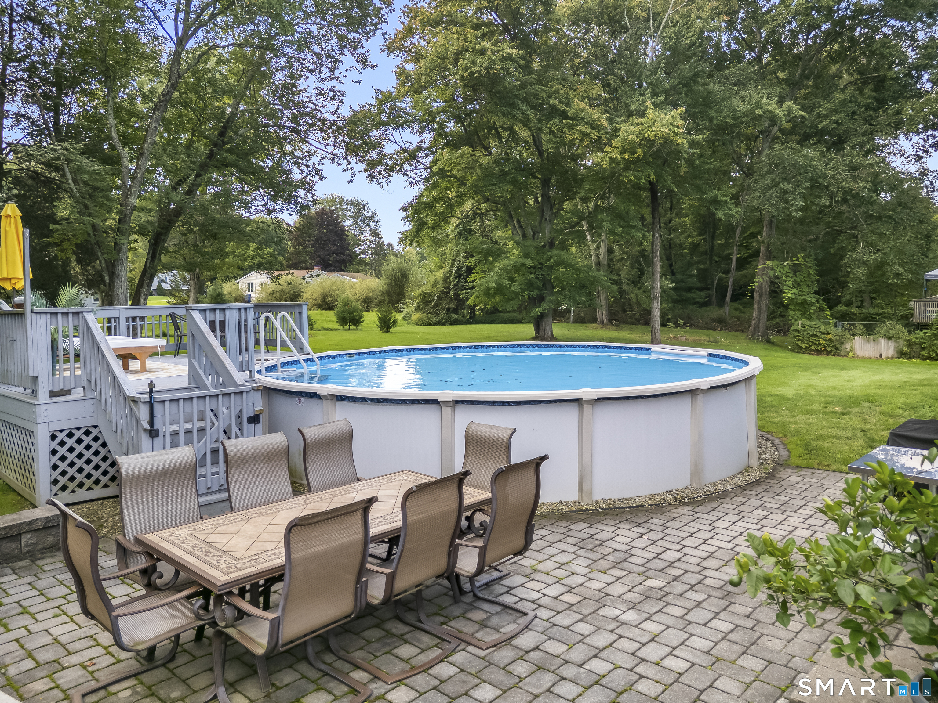 18 Carlen Drive North Branford CT 06472