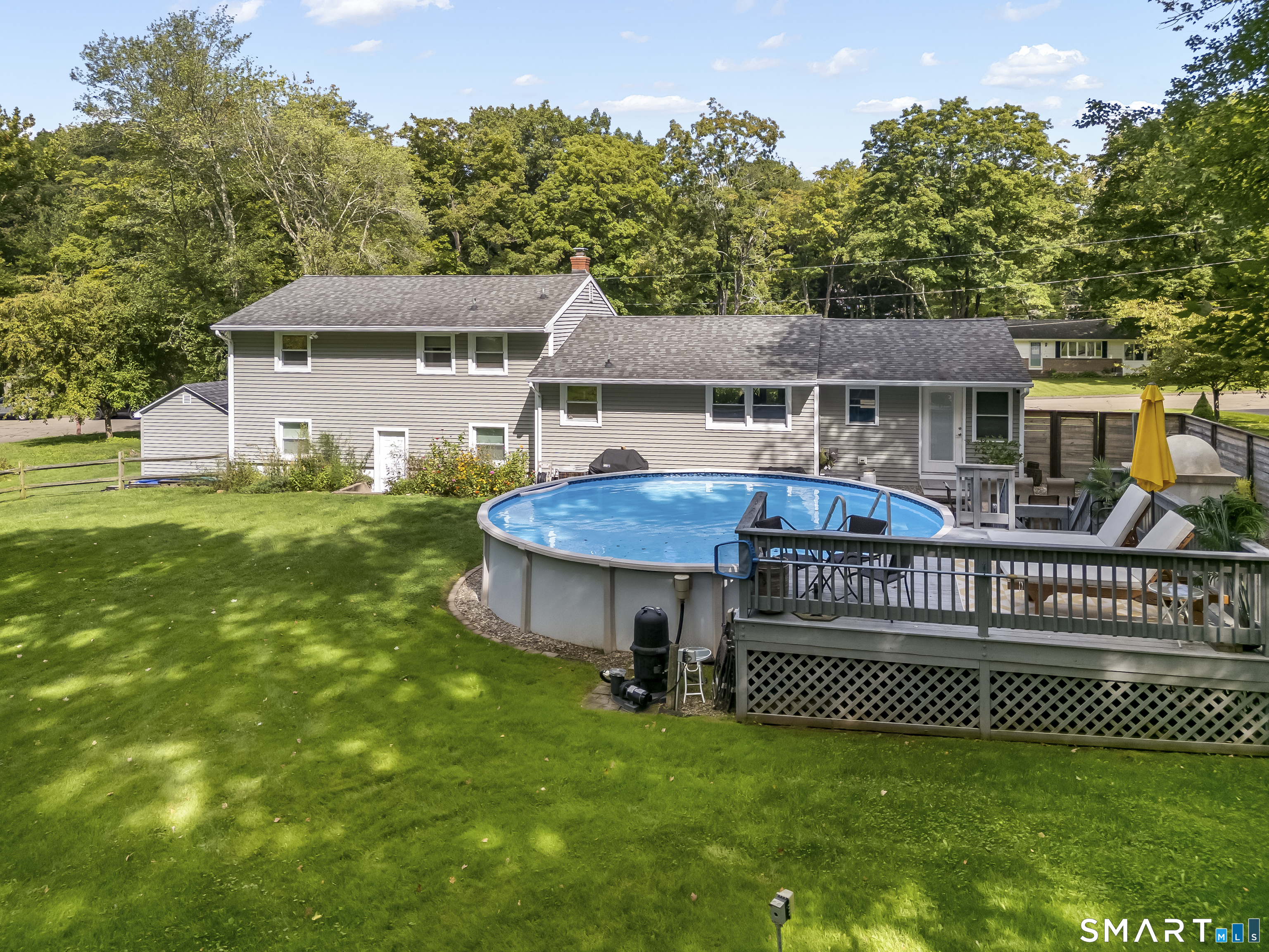 18 Carlen Drive North Branford CT 06472