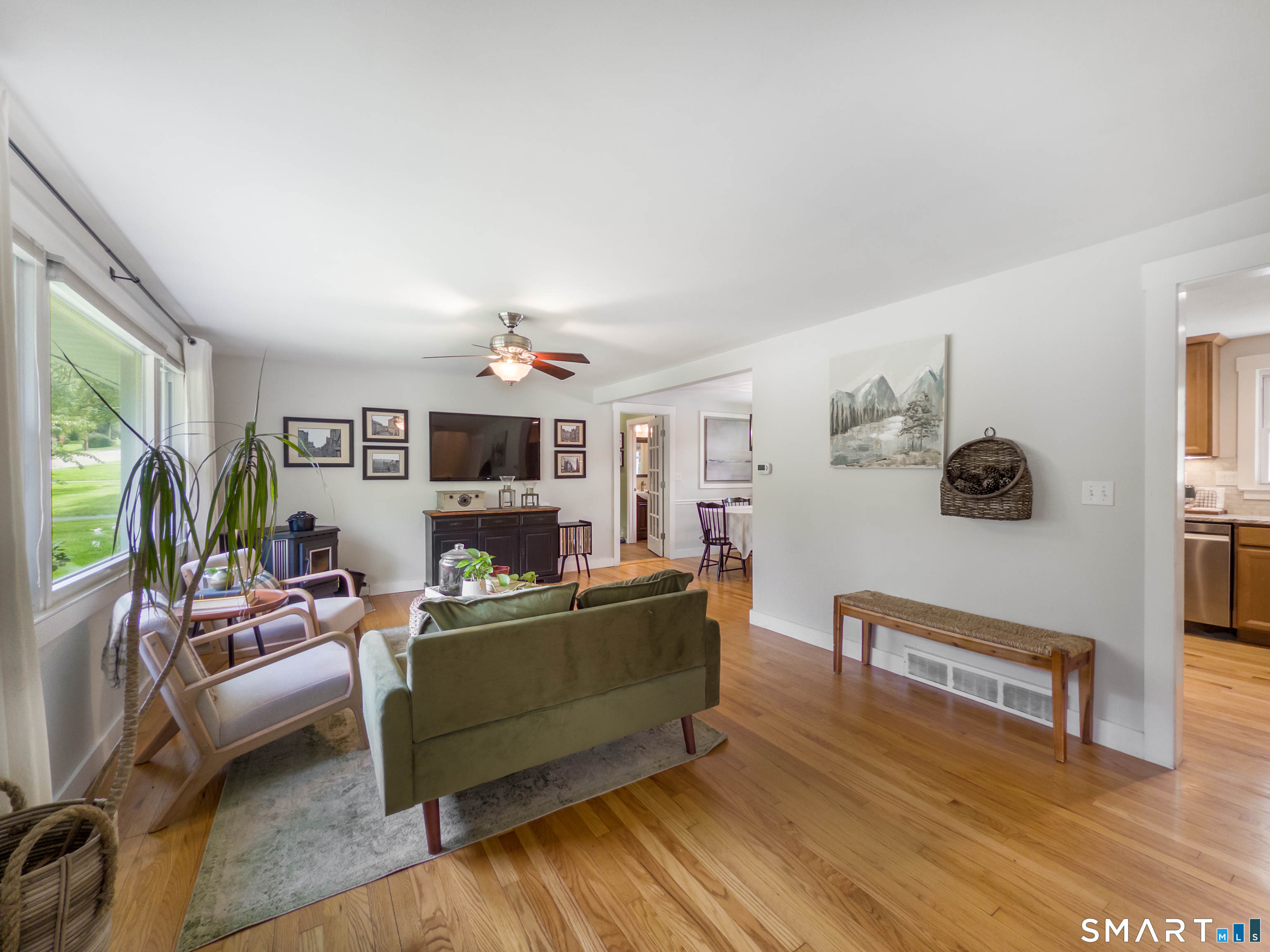 18 Carlen Drive North Branford CT 06472