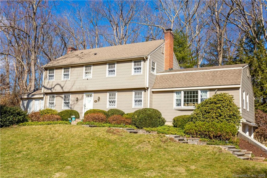 15 Surry Circle Simsbury CT 06070